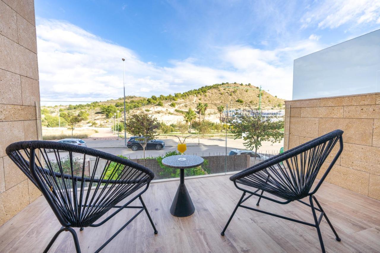 Garden Townhouse Allonbay Village & Spa Villajoyosa Esterno foto